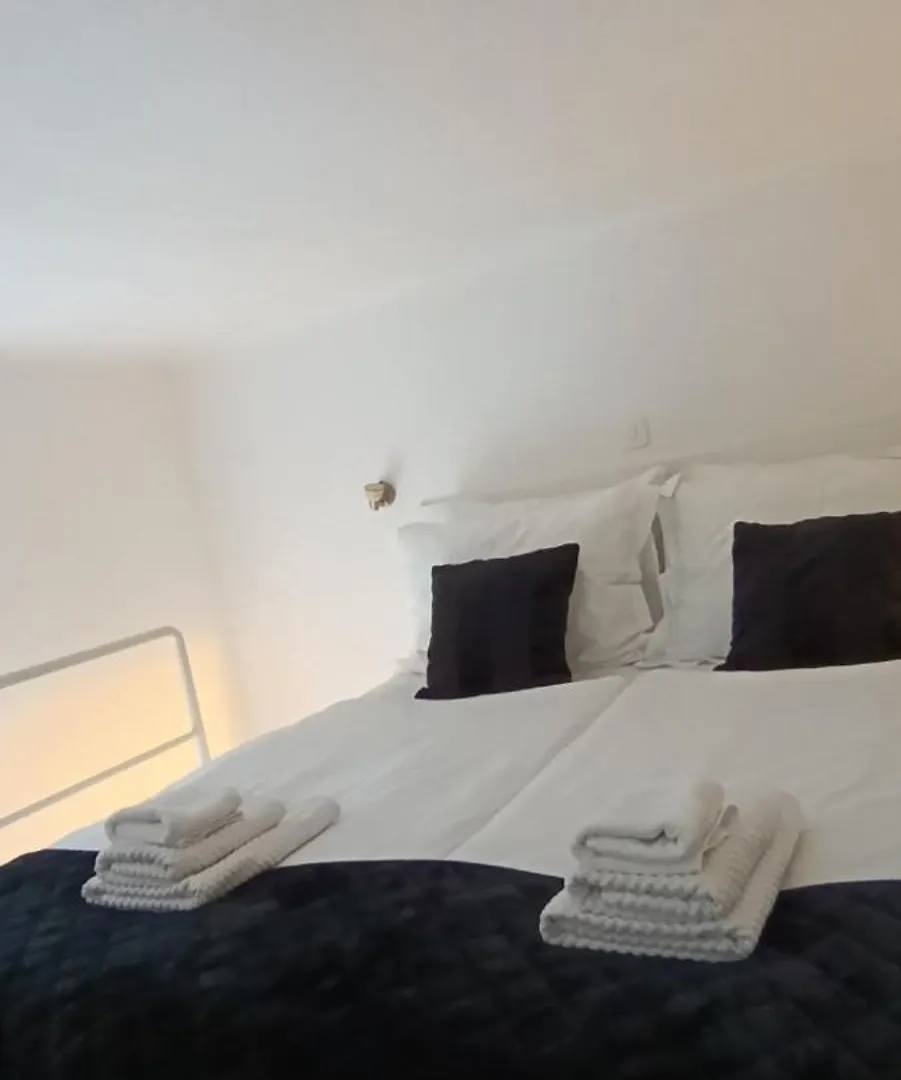 Studio Apartment Green Gallery With Free Private Parking